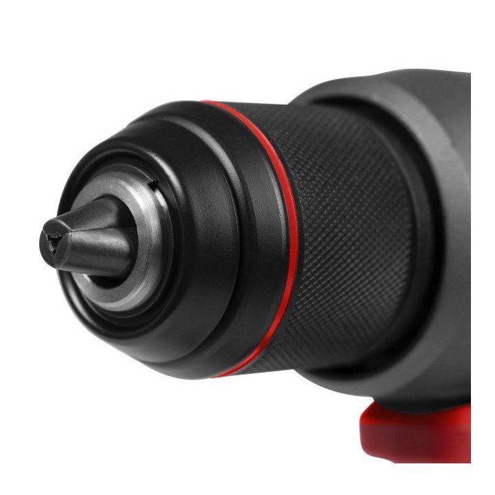 Vue de dessus montrant la longueur compacte de la perceuse M18 FPD3