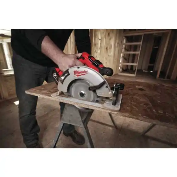 Milwaukee Sega Circolare Per Legno 66 mm M18™ Brushless