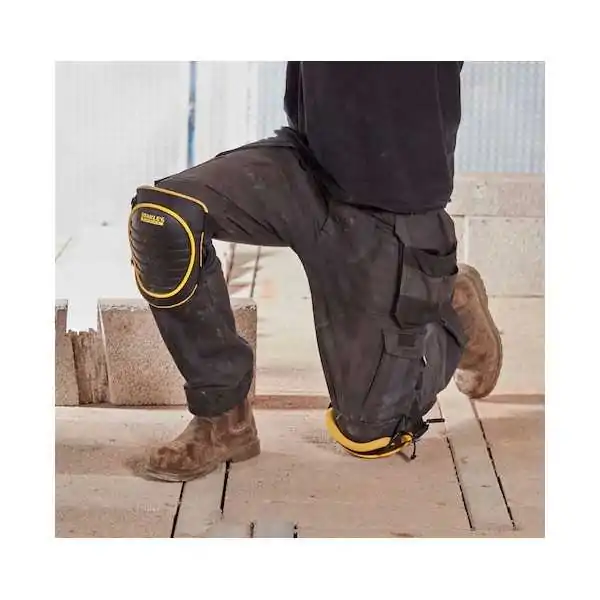 Stanley Ginocchiere Con Guscio Rigido FATMAX®