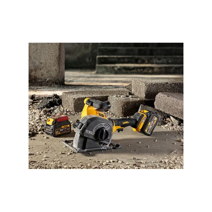 DEWALT DCG200T2-QW vue complète avec batterie montée