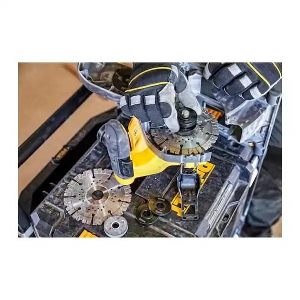 Dewalt Scanalatrice XR Flexvolt 54V 2 x FV 6.0Ah