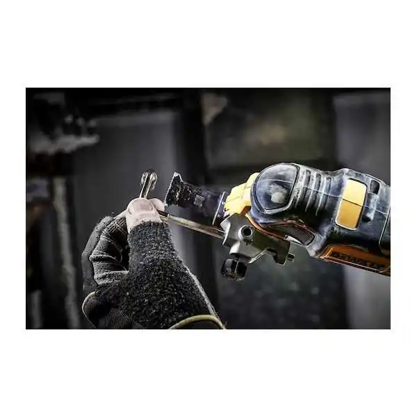 Dewalt Perceuse oscillante multifonction XR 18 V 2 x 5,0 Ah Dewalt Perceuse oscillante multifonction XR 18 V 2 x 5,0 Ah