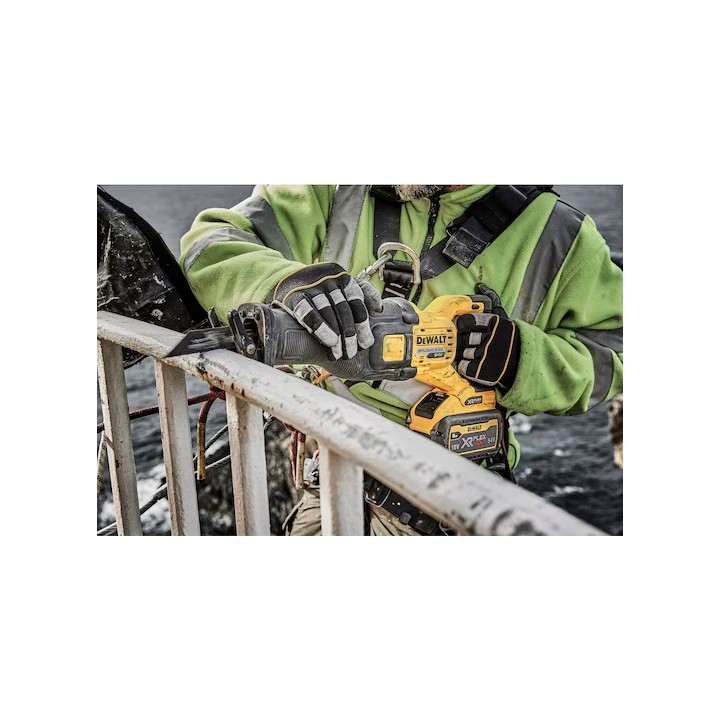 DEWALT DCS389X2-QW dettaglio motore brushless e corpo utensile
