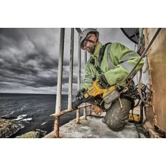 Dewalt Sega circolare 54V XR FLEXVOLT 2 x 9Ah Dewalt Sega circolare 54V XR FLEXVOLT 2 x 9Ah