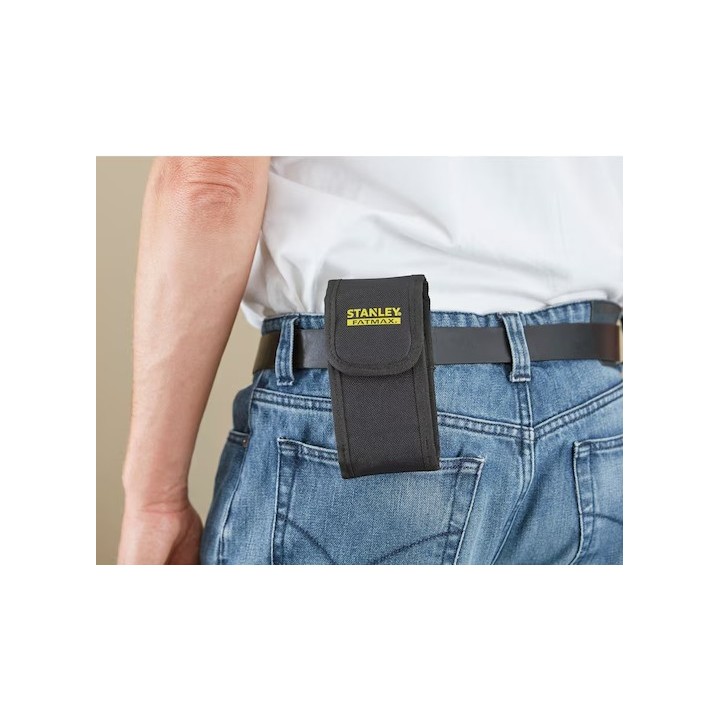 Confezione con fodero agganciabile alla cintura e manuale