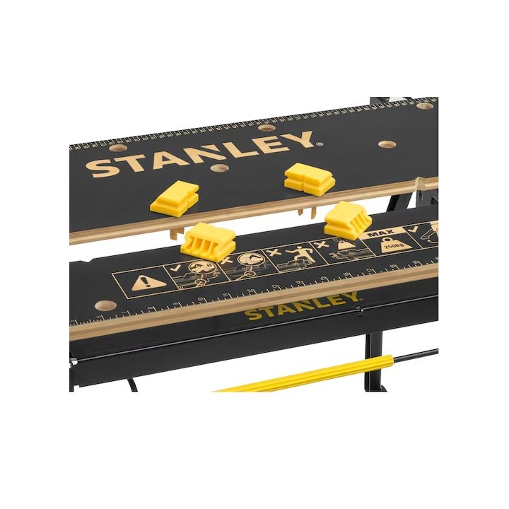 Vue de dessus de l'établi STANLEY STST83800-1 avec plateau en bambou