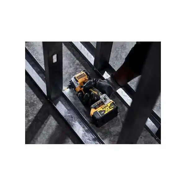 Dewalt Avvitatore impulsi 1/4" compatto XR 18V