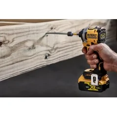 Dewalt Avvitatore impulsi 1/4" compatto XR 18V