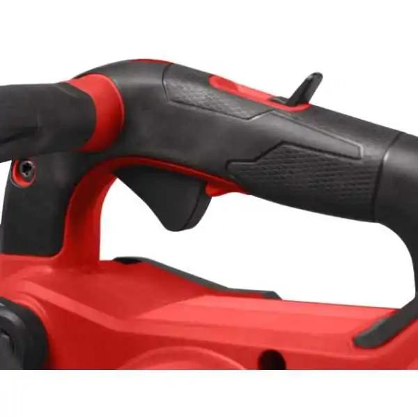 Tronçonneuse Milwaukee M18 FUEL™ à poignée supérieure avec guide-chaîne de 30 cm Tronçonneuse Milwaukee M18 FUEL™ à poignée supérieure avec guide-chaîne de 30 cm