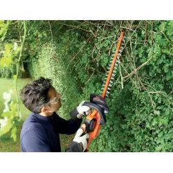 Taille-haie Black+Decker 18 V - Appareil sans batterie ni chargeur
