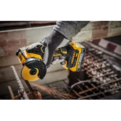 Dewalt Minitroncatrice 76mm 18V XR Solo Corpo Macchina