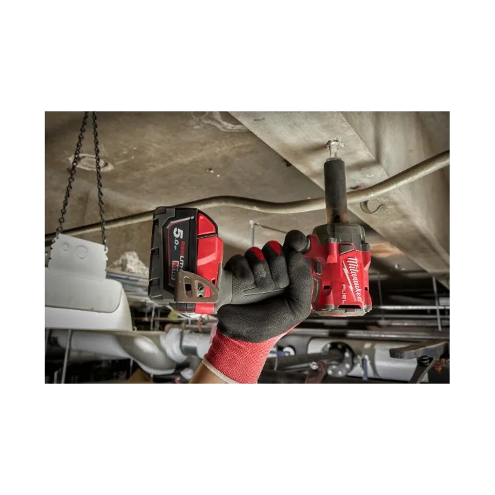Milwaukee M18 FUEL vue latérale montrant les modes DRIVE CONTROL