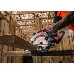 Scie circulaire à bois Milwaukee M18 FUEL™ 55 mm Scie circulaire à bois Milwaukee M18 FUEL™ 55 mm