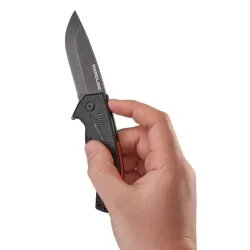 Couteau de sport pliant à lame extra-résistante Milwaukee