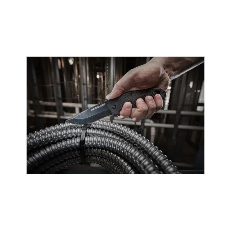 Couteau de sport pliant à lame extra-résistante Milwaukee