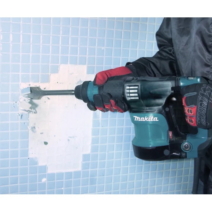 Dettaglio mandrino SDS‑Plus del MAKITA HK1820 per cambio punte rapido