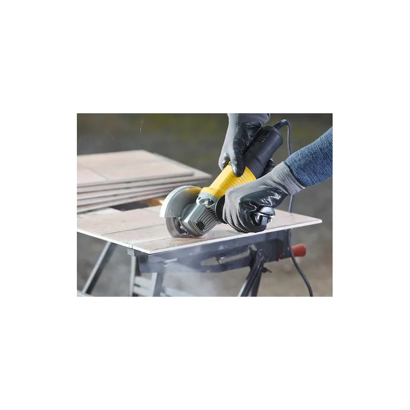 Stanley SMERIGLIATRICE ANGOLARE 850W - 115MM