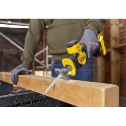 Scie alternative sans fil Stanley 18V