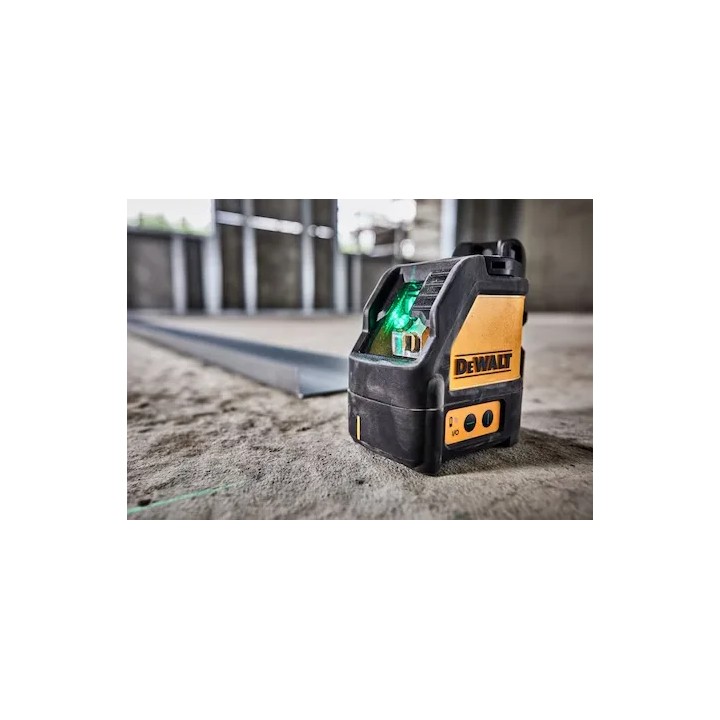 Livella laser DW088CG-XJ nella valigetta di trasporto