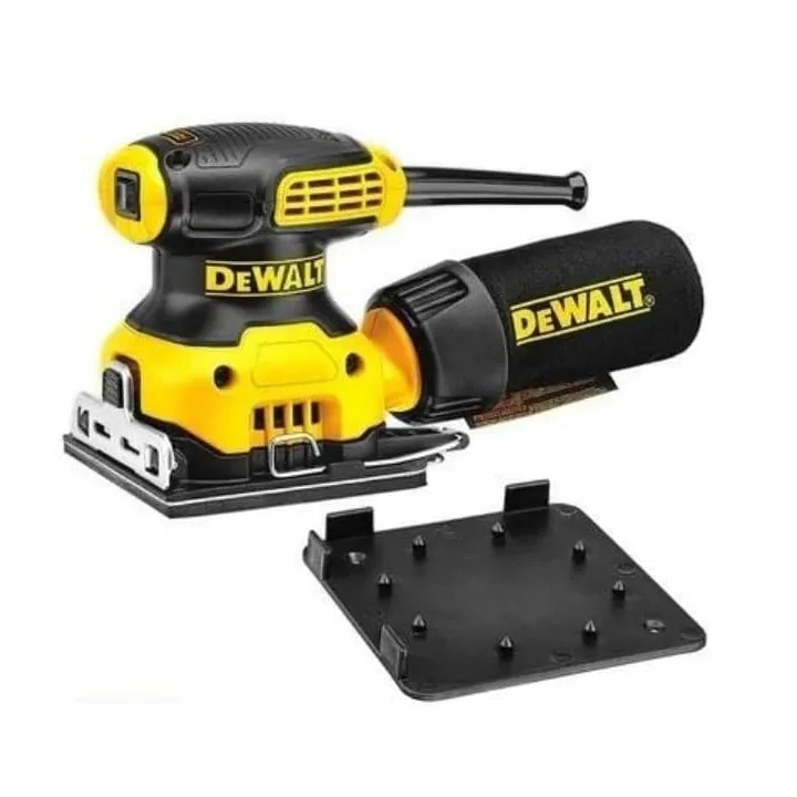 DEWALT DWE6411Z-IT con sacchetto polvere ad alta capacità in uso