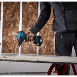 Makita Soffiatore A Pistola 18V BL Motor LXT®