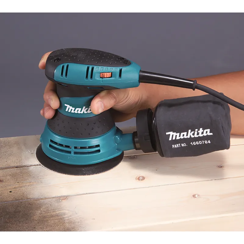 Ponceuse orbitale Makita Ø 125 mm 300 W à vitesse variable